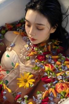 日本三级欧美三级人妇视频黑白配